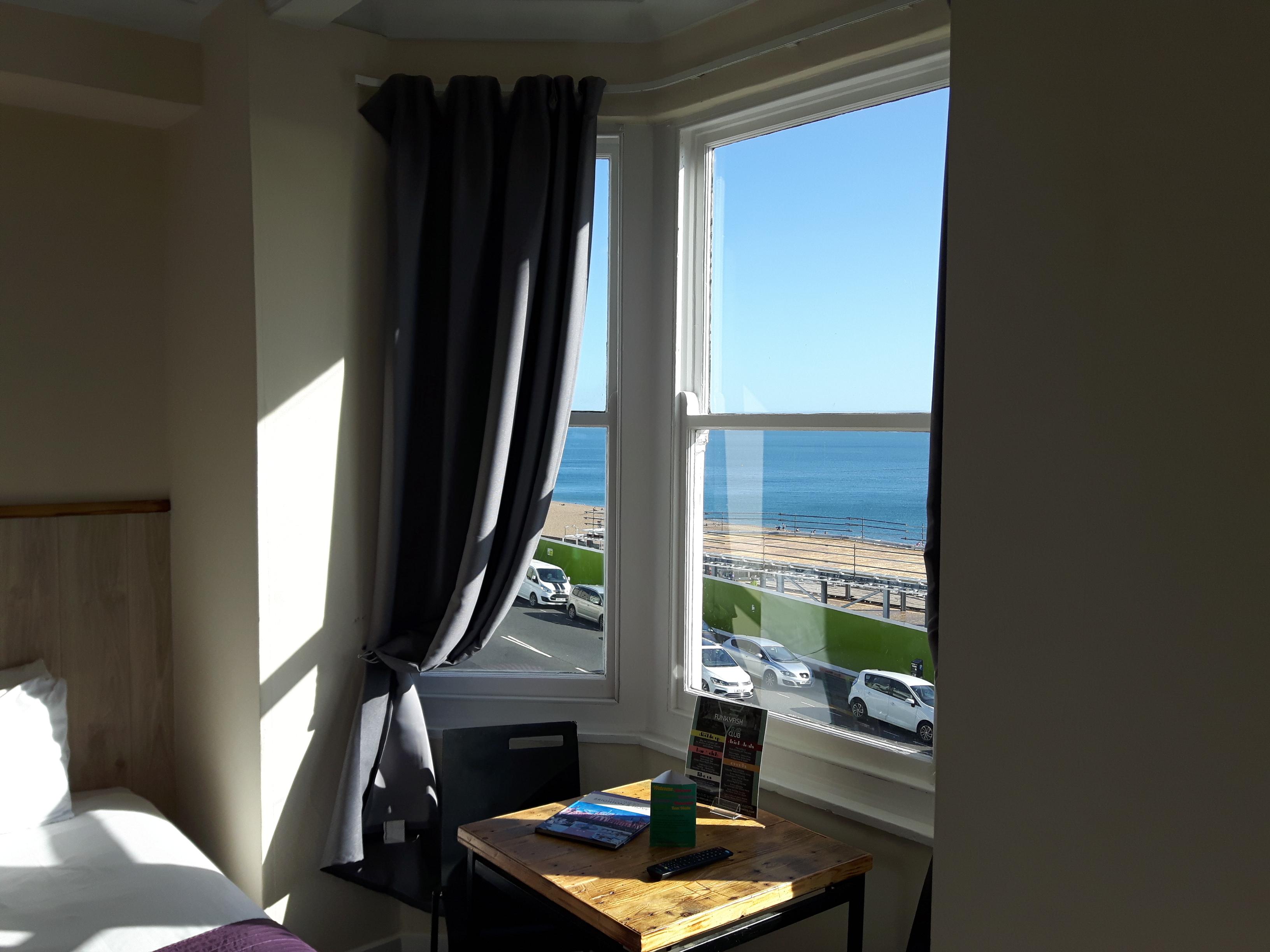 New Madeira Seafront Hotel Hove Exterior foto